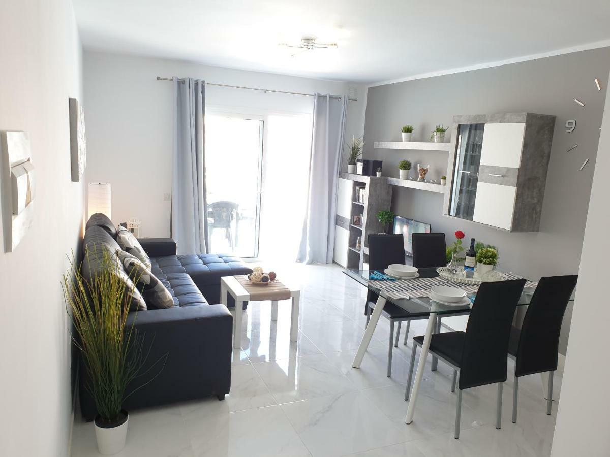 Ferienwohnung Casa Las Flores With Heated Pool, Only 490 Meters To The Beach, Balcony, Wifi Arona  Exterior foto